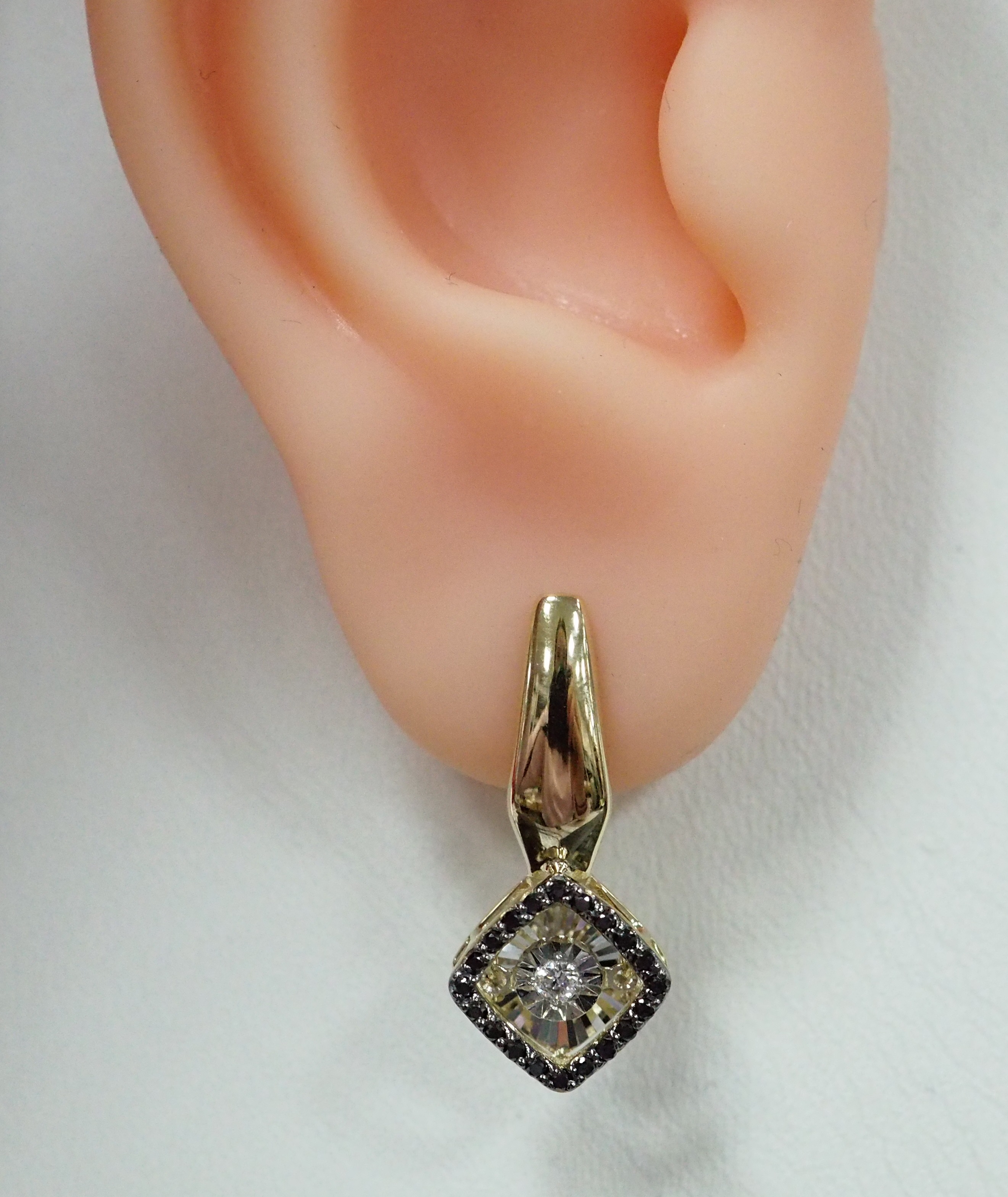 10511-001039 Серьги (Au 585)